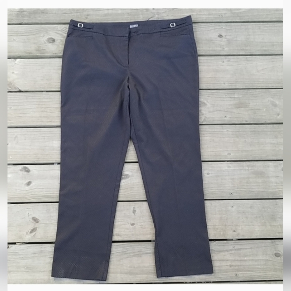 Soho apparel Ltd black textured straight leg pants size 16